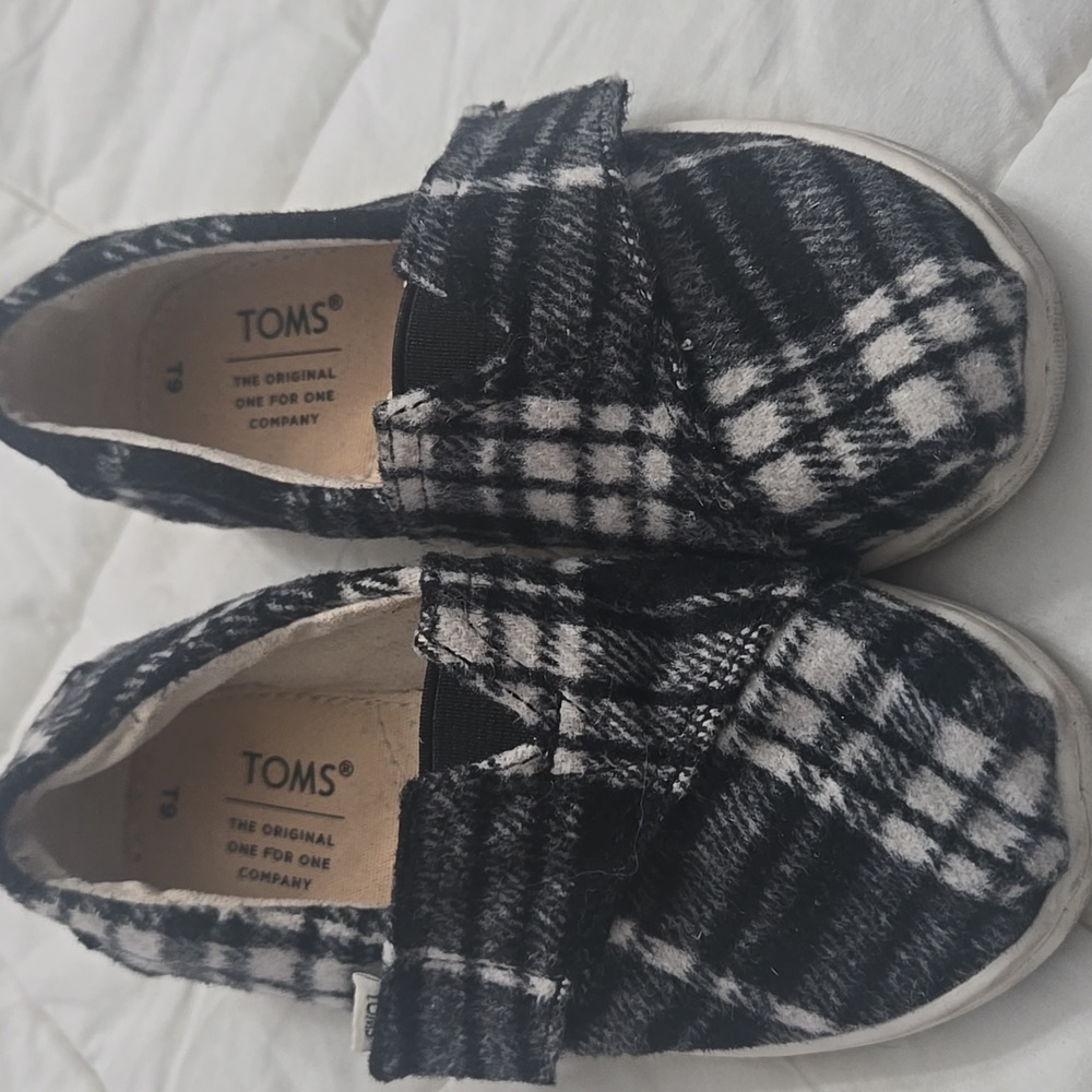TOMS Kids Checkered Black and White Sneakers